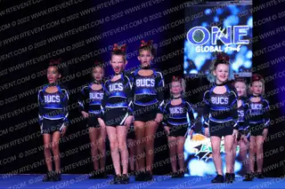 Bucs Cheer Topaz