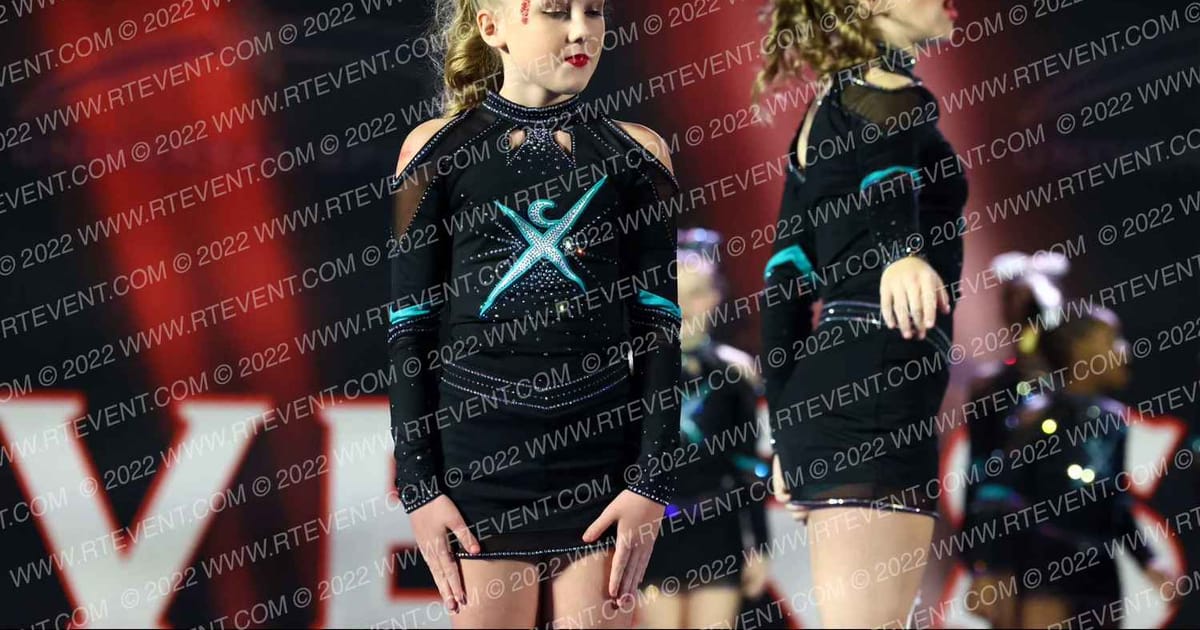 Cheer Extreme Golden Girls · Universal Spirit Concord Challenge