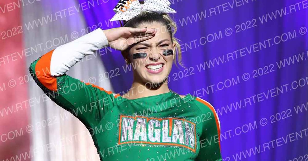 Raglan Coast Cheer Obsidian · The American Grand Nationals