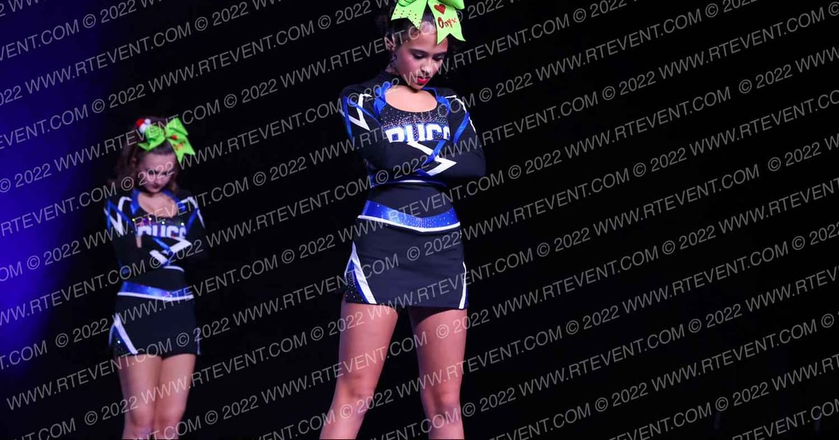 Bucs Cheer Onyx · Holiday Spectacular