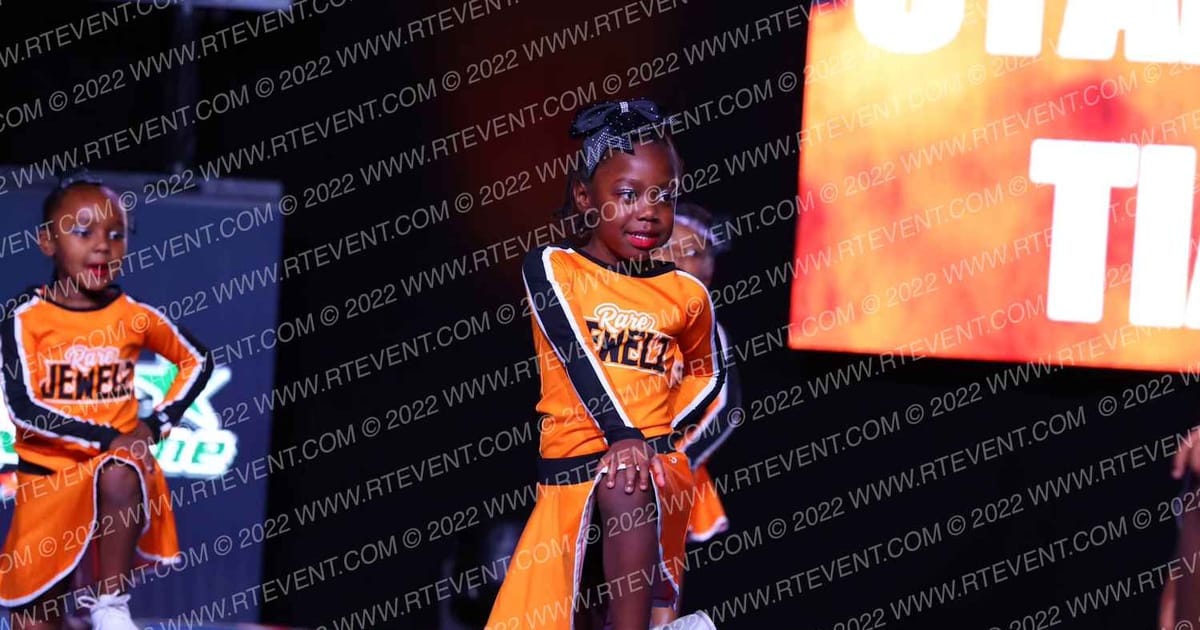 Rare Jewelz All Stars Tiny Tiaraz · Holiday Spectacular