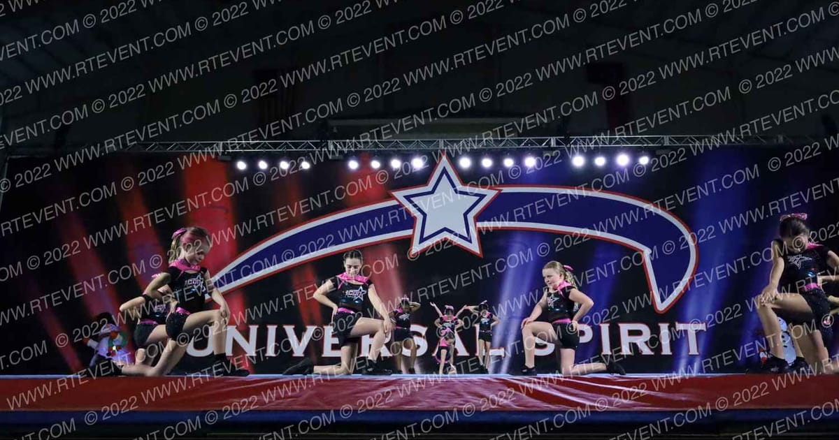 Icon Cheer Elite Material Girls · Universal Spirit Concord Challenge