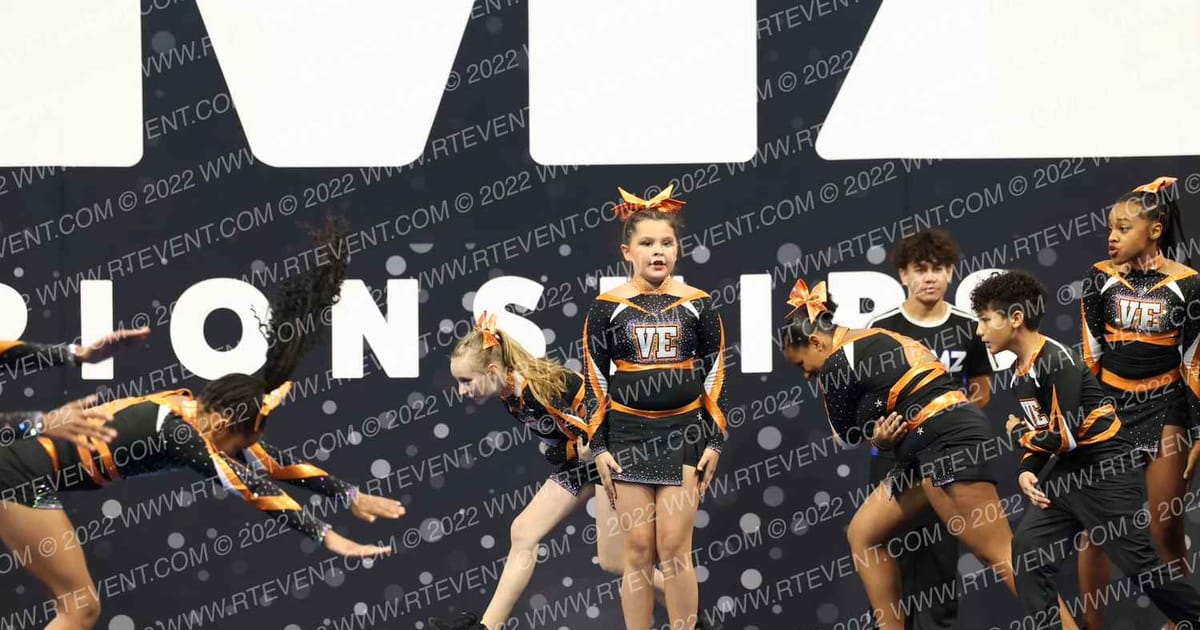 VACAVILLE ELITE FIRST CLASS · Adrenaline