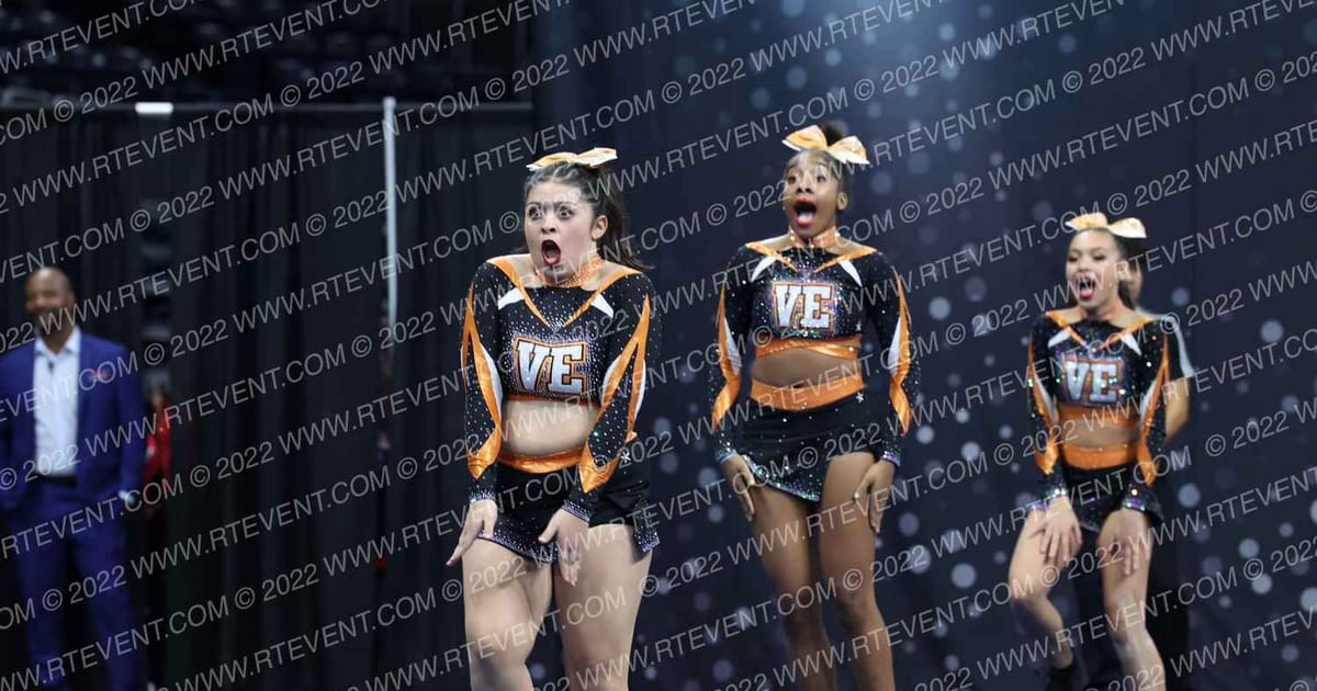 VACAVILLE ELITE LADY LEGACY · Adrenaline