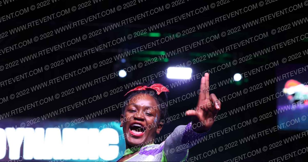 Dynamic All Stars Lady Legacy · Holiday Spectacular