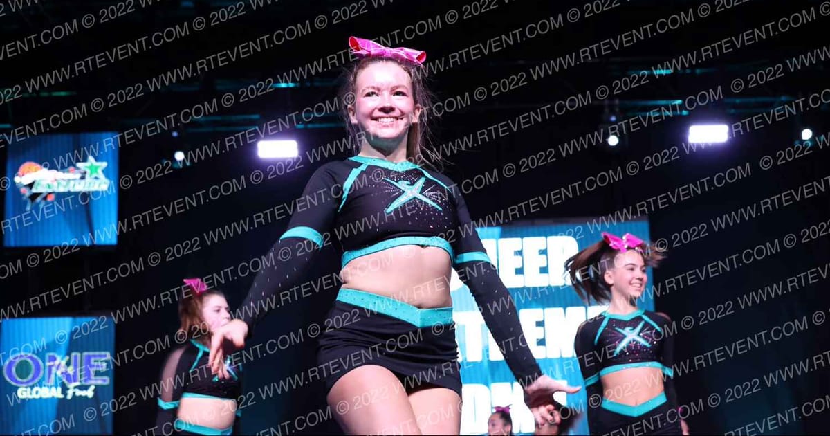 Cheer Extreme DMV Obsidian · Holiday Spectacular