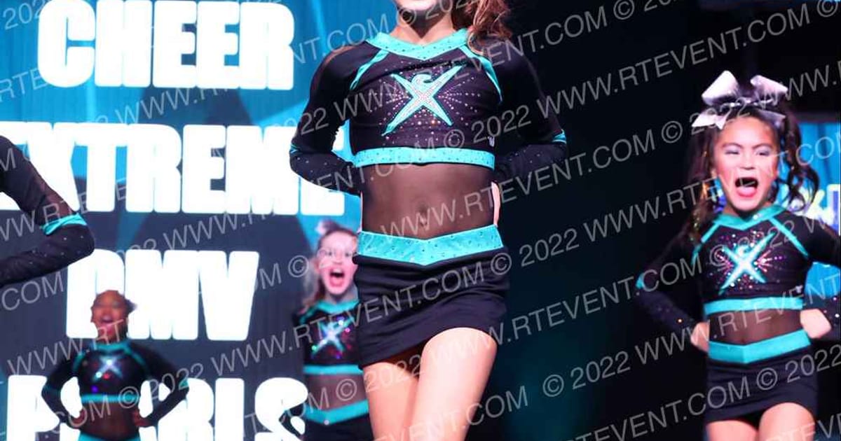 Cheer Extreme DMV Pearls · Holiday Spectacular