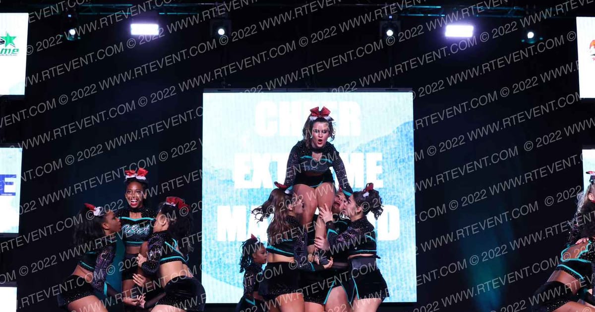 Cheer Extreme Maryland Halo · Holiday Spectacular