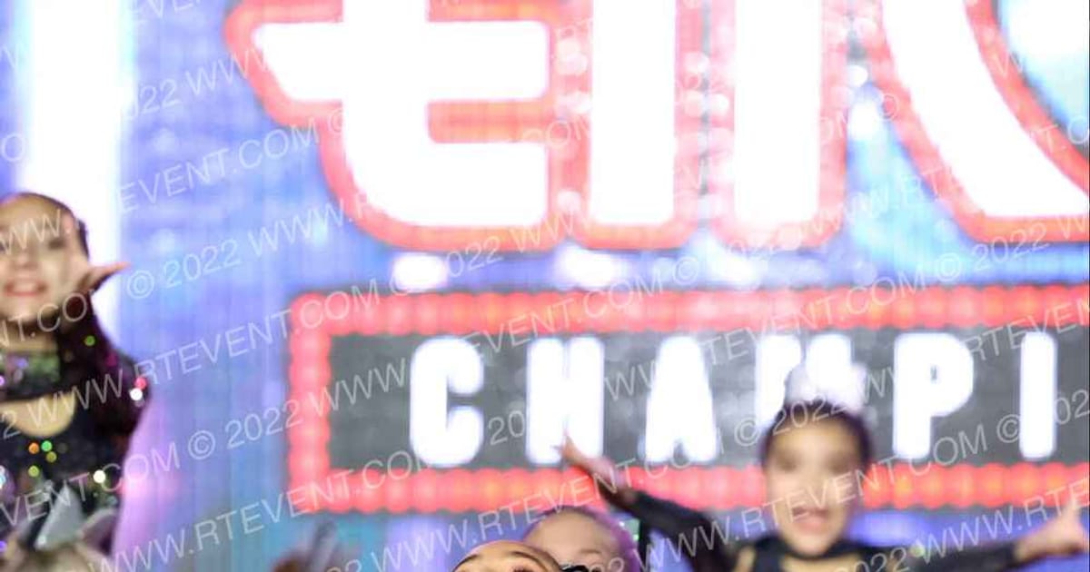 Wolf Pack All Stars Moon Howlers · Encore Grand Nationals