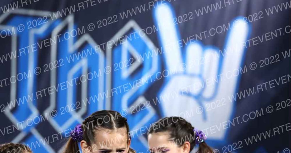 Destination 850 Sydney · The Cheer Tour Pigeon Forge