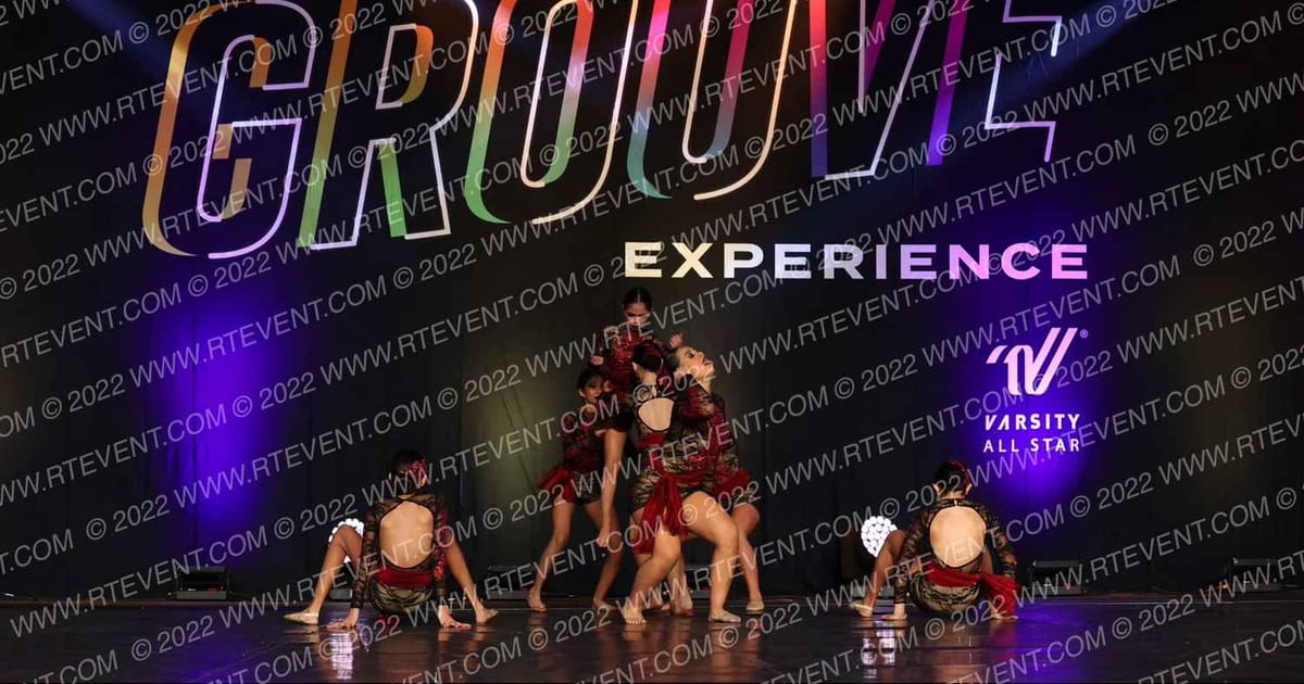 DanzForce Academy Dolls · Encore Groove