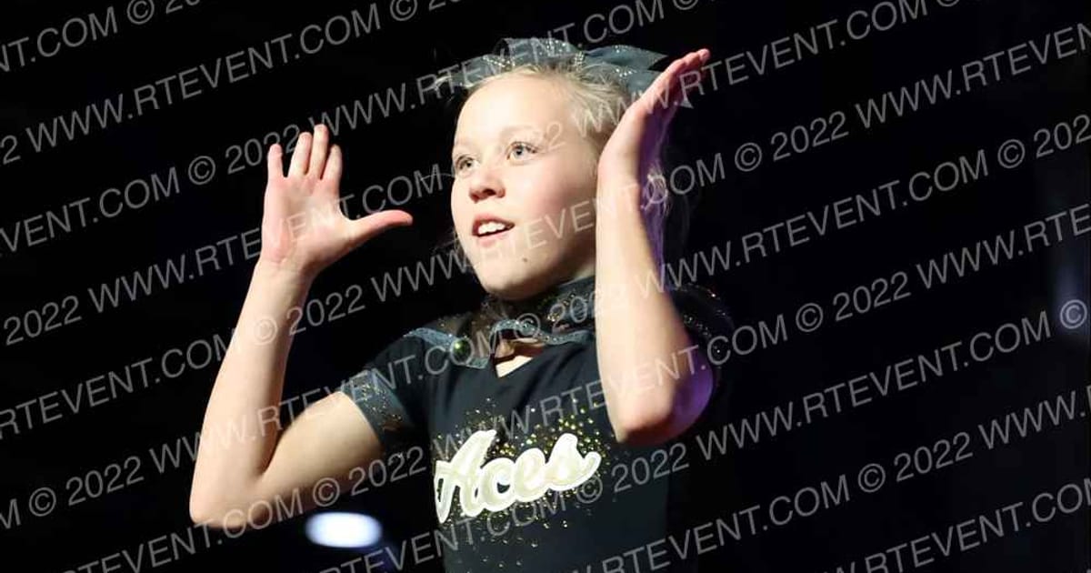 Texas Aces Tumbling and Cheer Queen of Hearts · Encore Grand Nationals