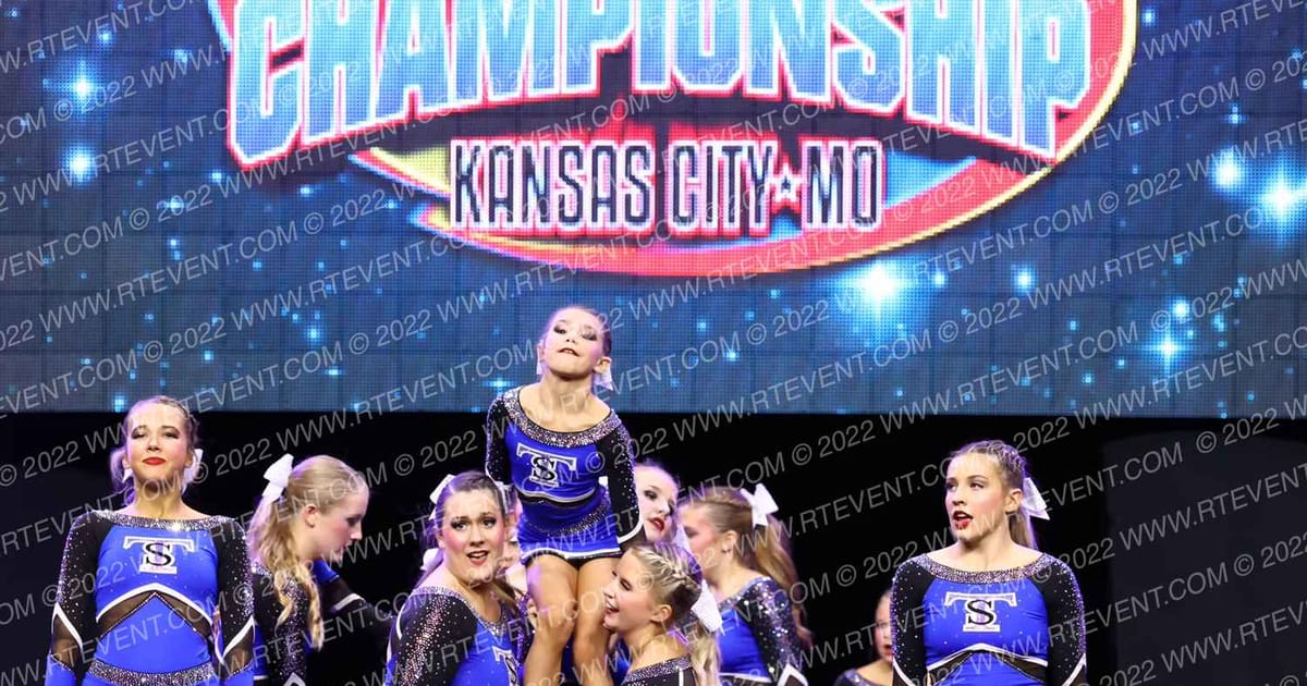 Twist & Shout Tulsa Divinity · Americas Best Grand Nationals