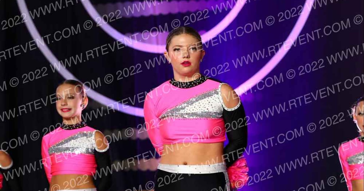 Star Steppers Dance Youth Small Pom · Encore Groove