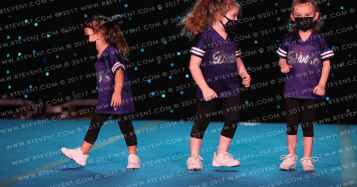 Divine Athletics Cheer Teenie Queens · Aloha Upper Marlboro Showdown