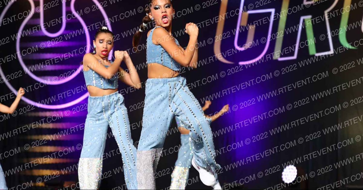DanzForce Academy Danzforce Darlings · Encore Groove
