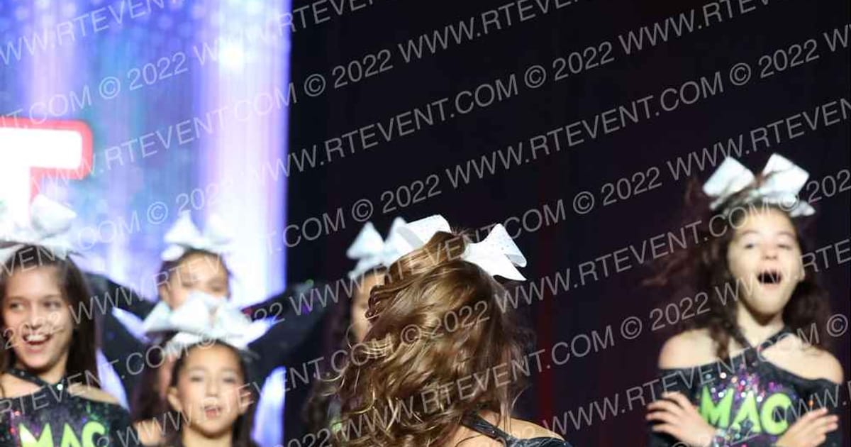 Modern American Cheer Glitz · Encore Grand Nationals