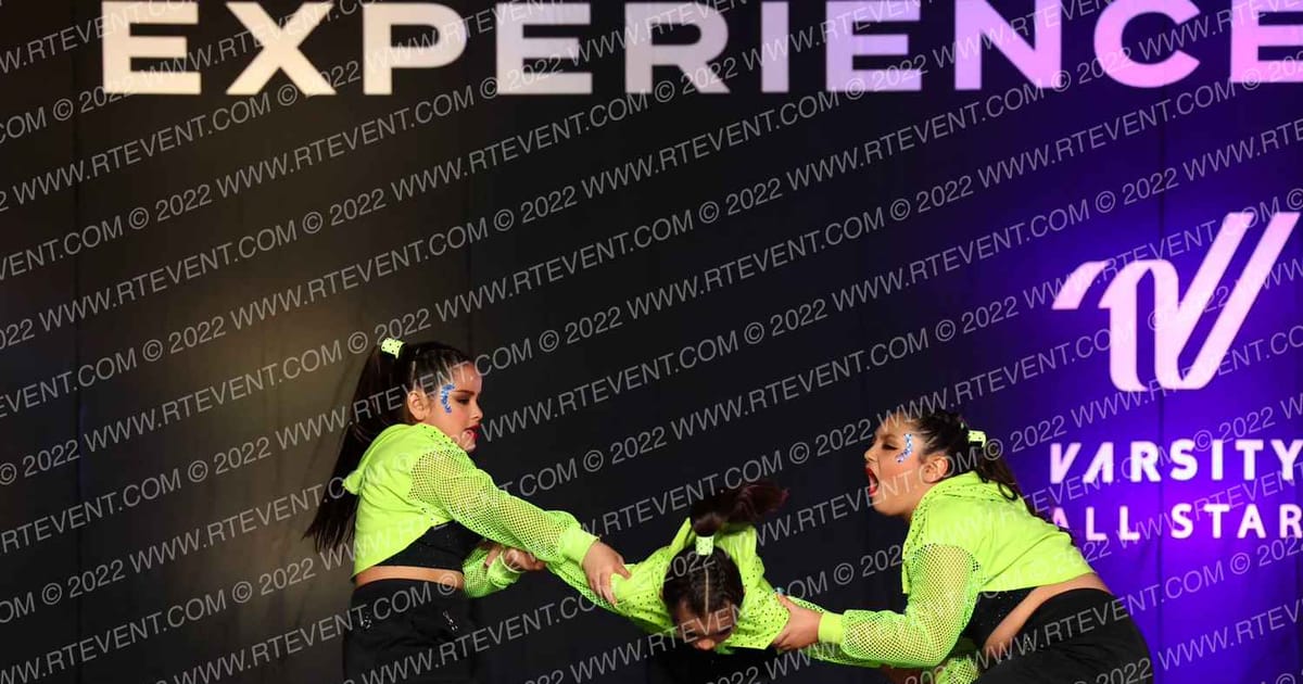Rio Grande Valley Cheer LITTLE DIPPERS · Encore Groove