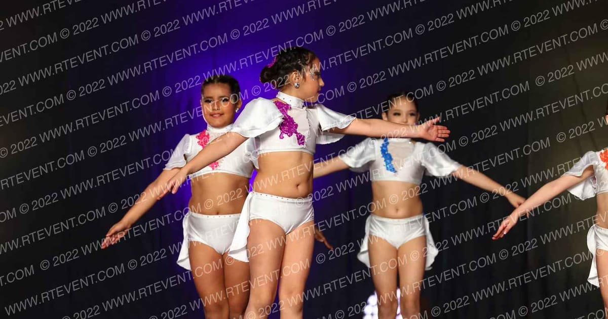 Synergy Dance Academy Mini - ContemporaryLyrical · Encore Groove