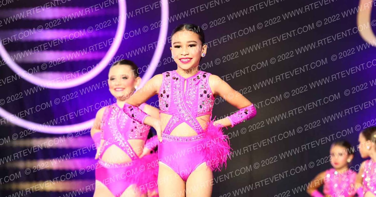 Star Steppers Dance Mini Large Jazz · Encore Groove