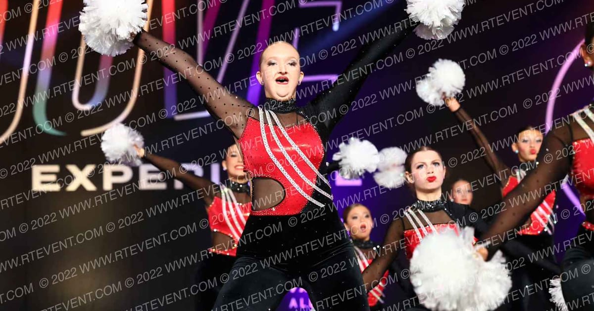 Dance Dynamics Junior Premier Small Pom · Encore Groove
