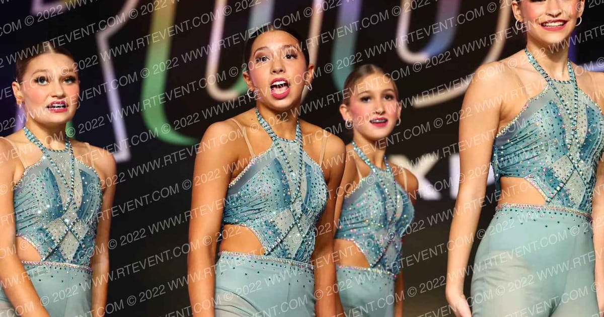 Star Steppers Dance Senior Small Lyrical · Encore Groove