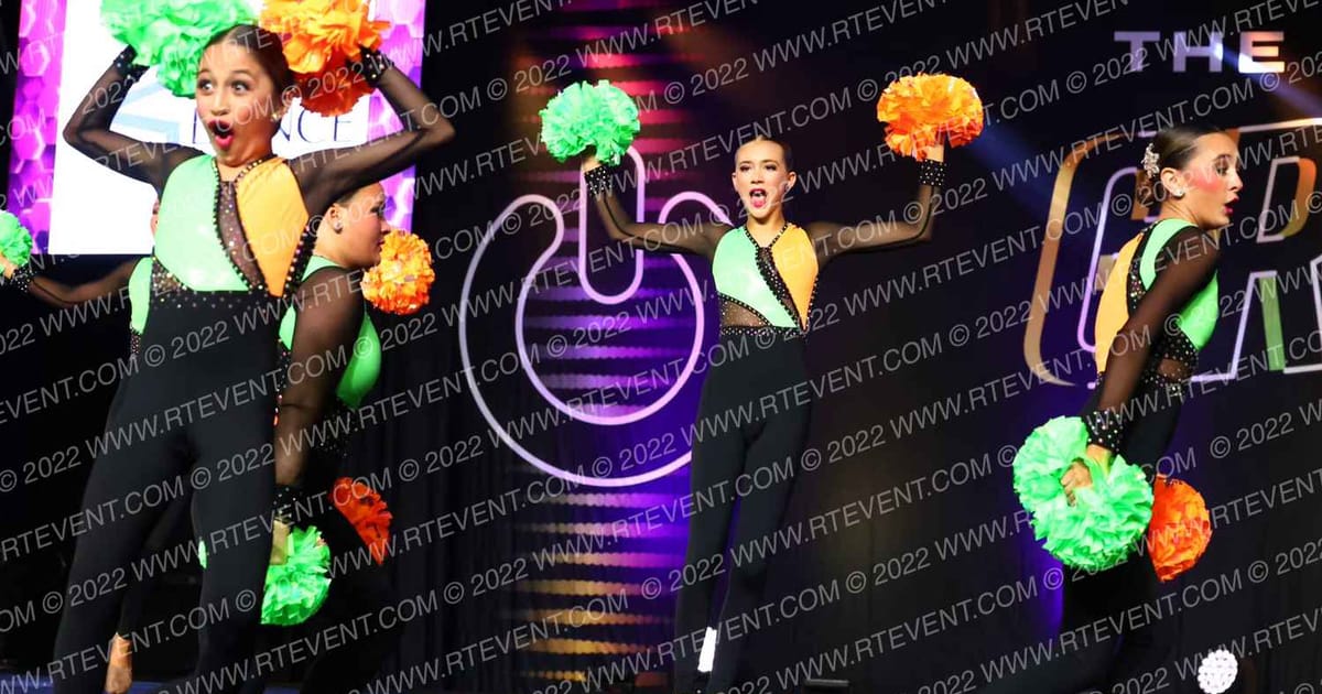 Star Steppers Dance Junior Large Pom · Encore Groove