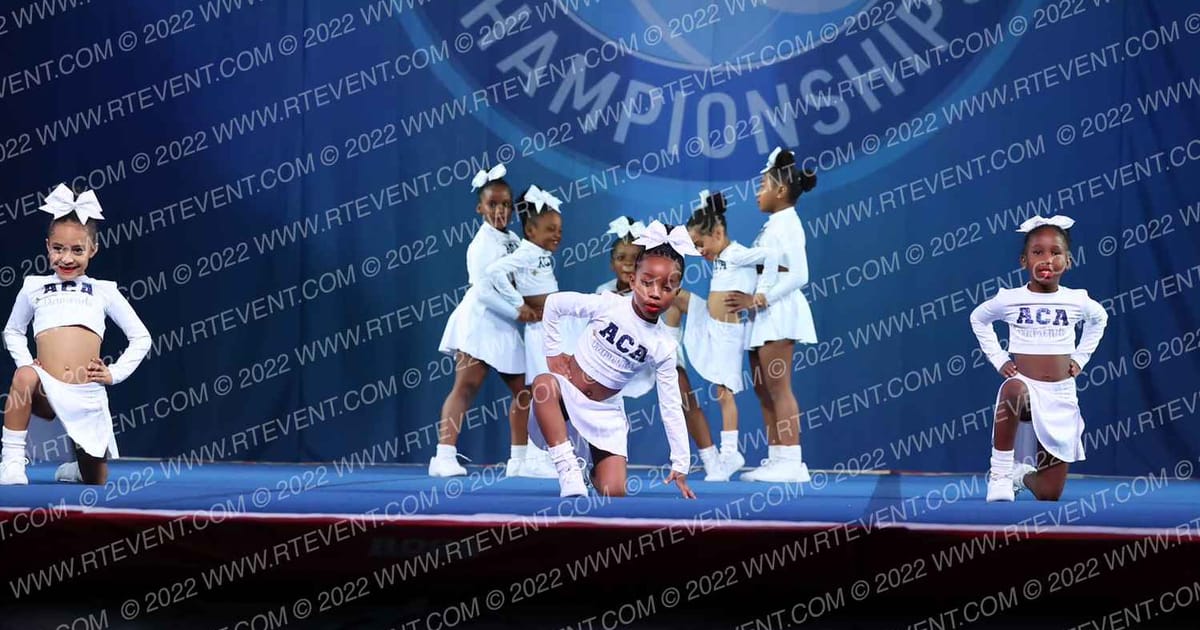 Atlanta Cheer Academy Gems · Southern Crown