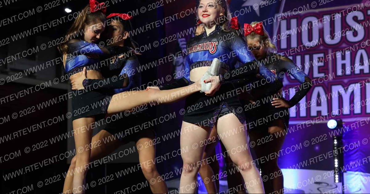 The Champions All Stars Smoke · Encore Grand Nationals