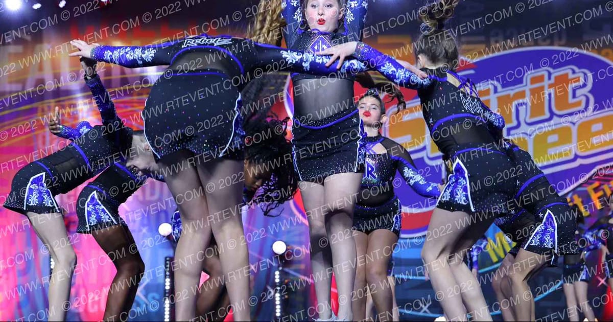 US Cheer Rebels Renegade Rebels · Spirit Cheer Super Nationals DIDII