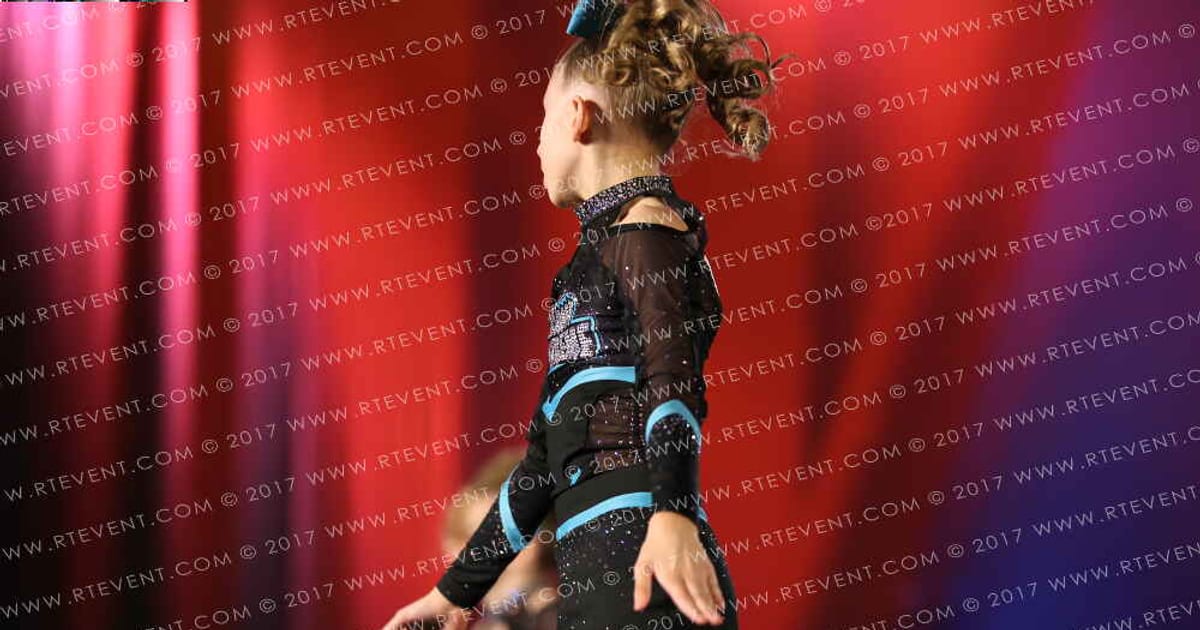 Cheer Extreme - Raleigh Youth 3 Princesses · The American Superstarz Raleigh Nationals DIDII