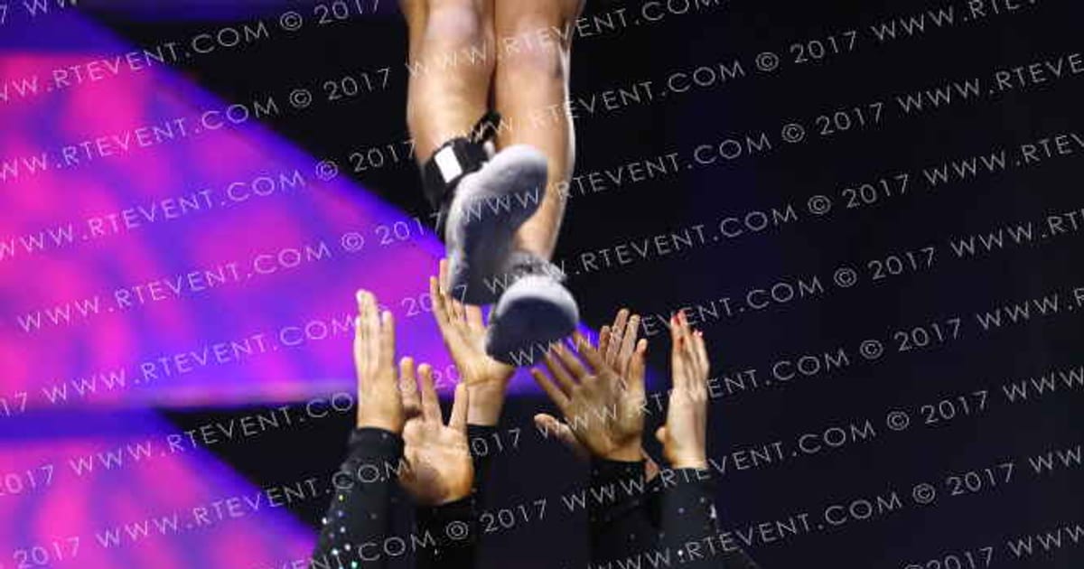 Luxe Cheer Throne5 · Americas Best Kansas City Grand Nationals