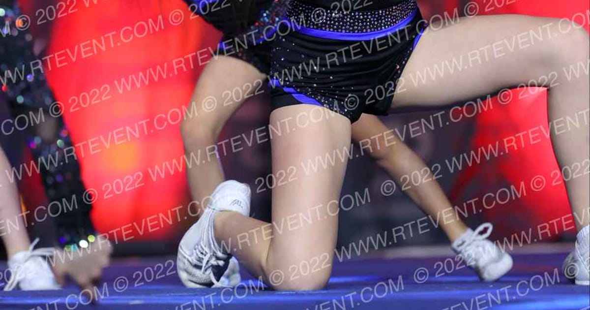 East Celebrity Elite Cherry Bombs · Spirit Cheer Super Nationals DIDII