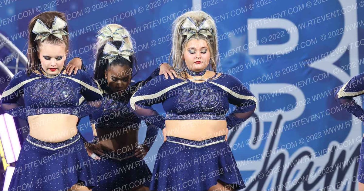 Southaven Wildcats Senior Smoke · Big Bid Championship