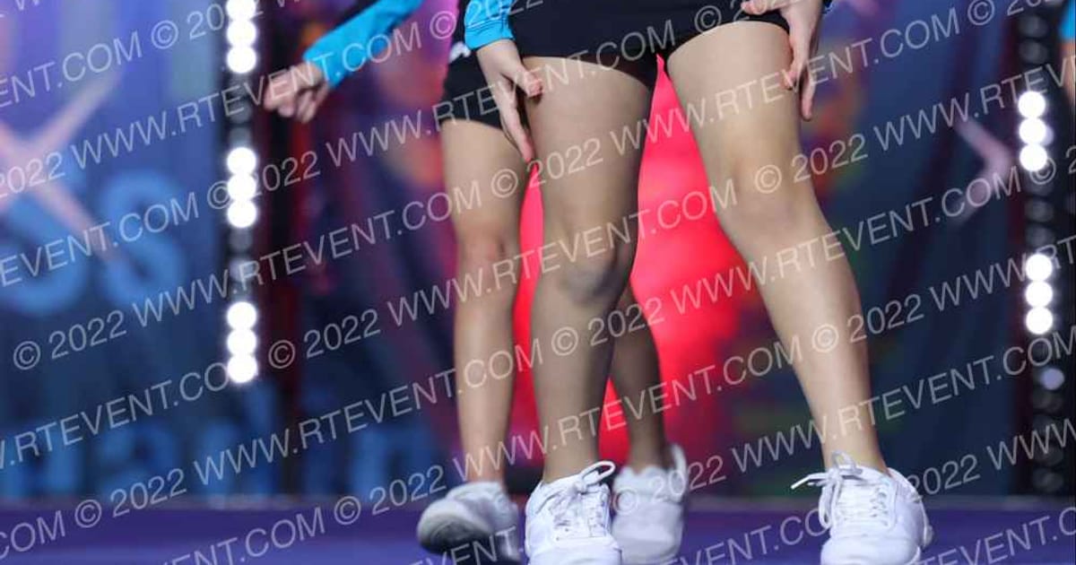 Evolution Cheer Teal Energy · Spirit Cheer Super Nationals DIDII