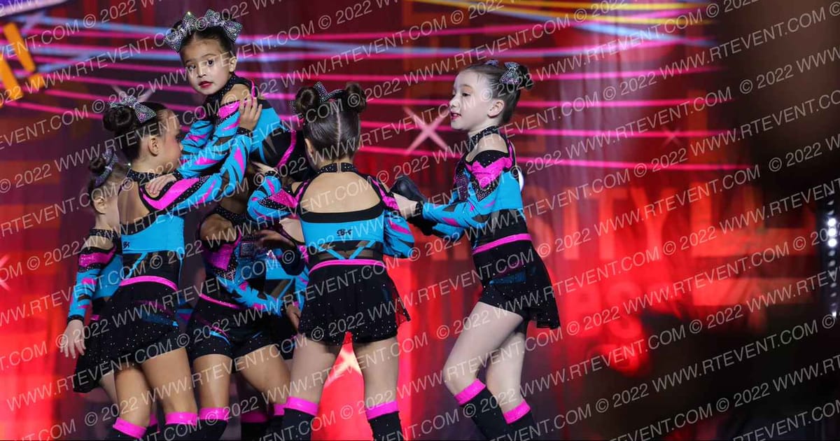 Evolution Cheer Teal Smash · Spirit Cheer Super Nationals DIDII