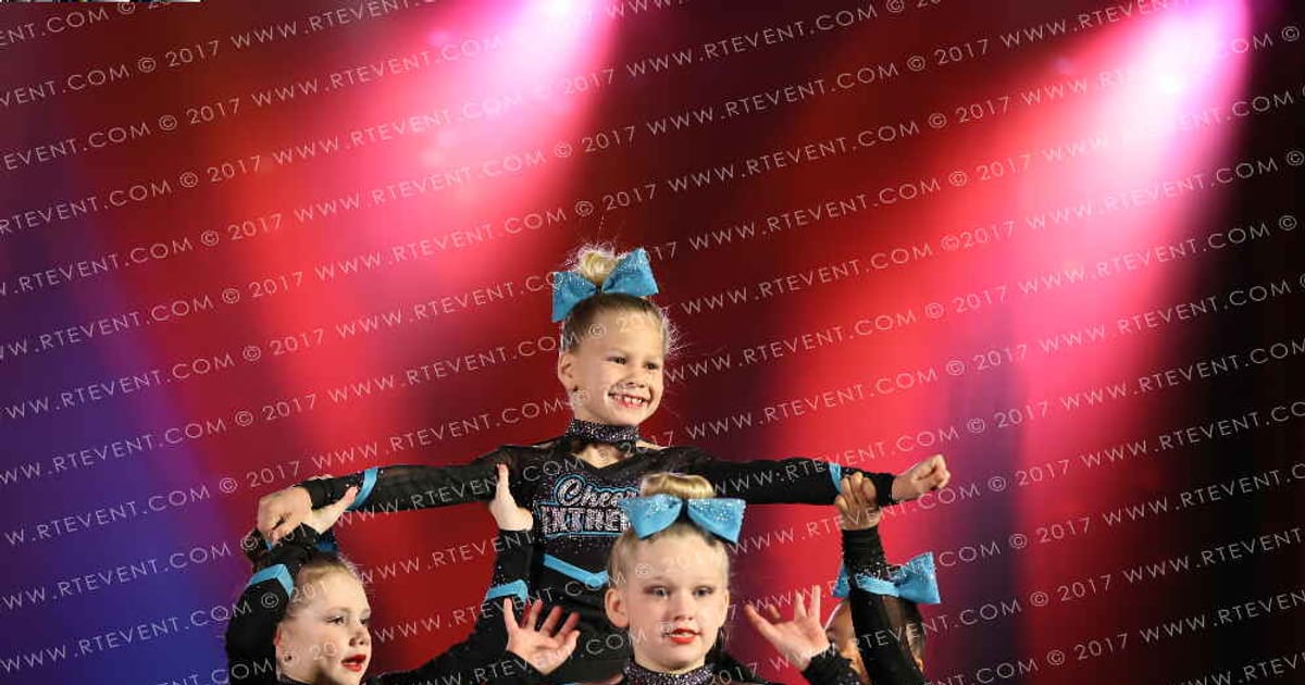 Cheer Extreme - Raleigh Tiny X Sharkies · The American Superstarz Raleigh Nationals DIDII