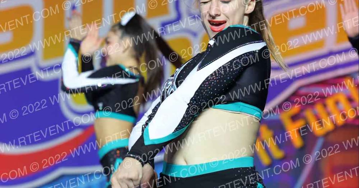 Cheer Extreme Fairfax SIRI · Spirit Cheer Super Nationals DIDII