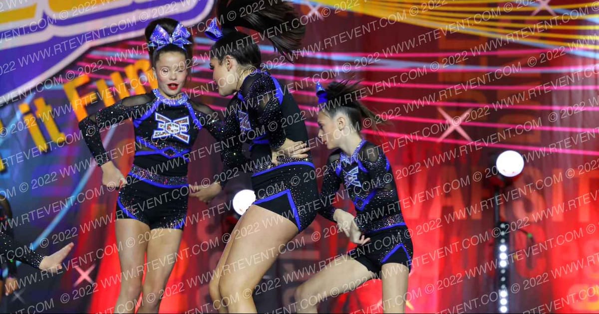 East Celebrity Elite J-WOW · Spirit Cheer Super Nationals DIDII