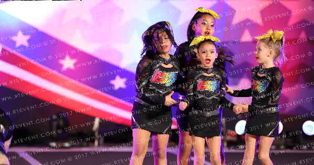 Victory Vipers Crazy Daisies · American Cheer Power Southern Nationals DIDII