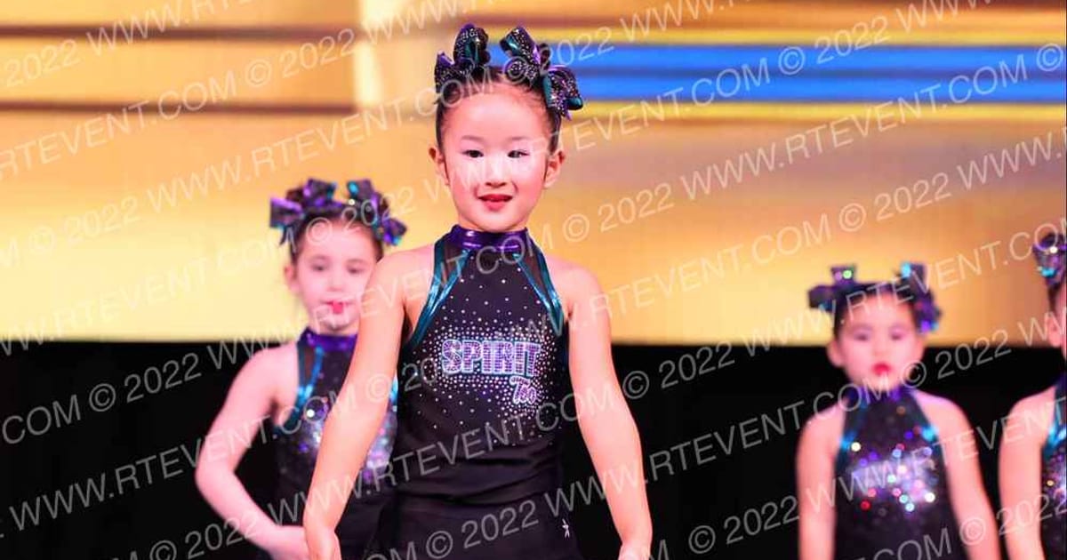 Spirit Too Twinkles · Foxwoods All Star Cheer