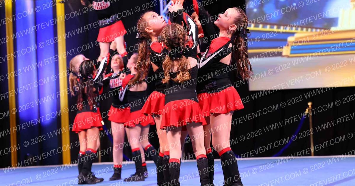 Full House All Stars Queens · Foxwoods All Star Cheer