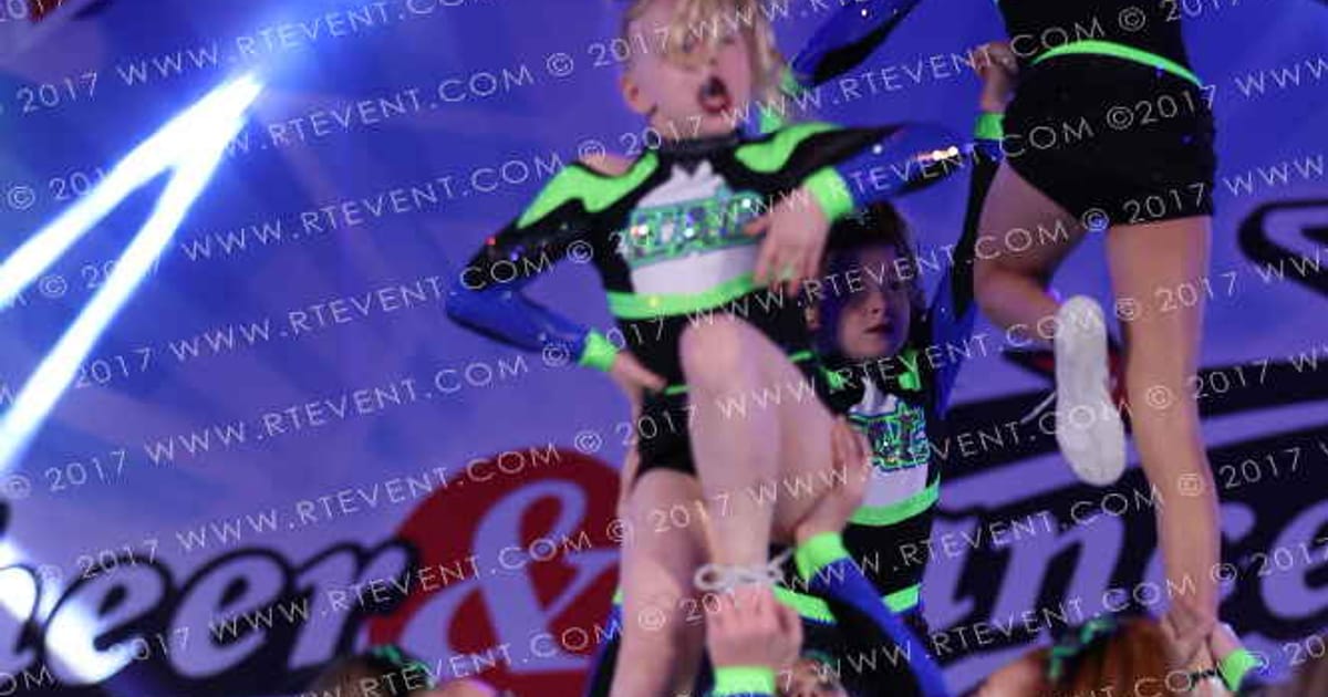 Elite Athletic Cheer Onyx · Extreme Winter Open