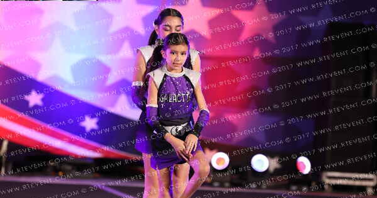 Galactic Cheer Shooting Stars · American Cheer Power Southern Nationals DIDII