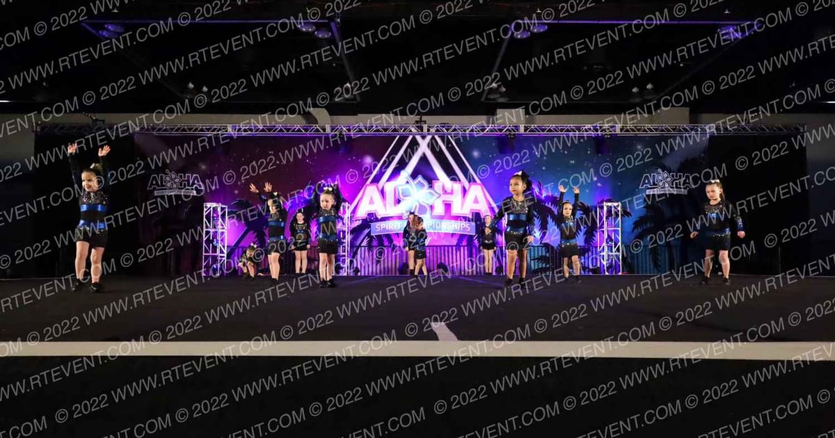 Vault Elite Sparkles · Aloha Portland Showdown