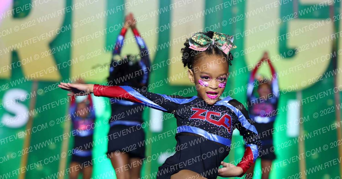 Zachary Cheer Athletics Hot Shots · Mardi Gras Grand Nationals DIDII