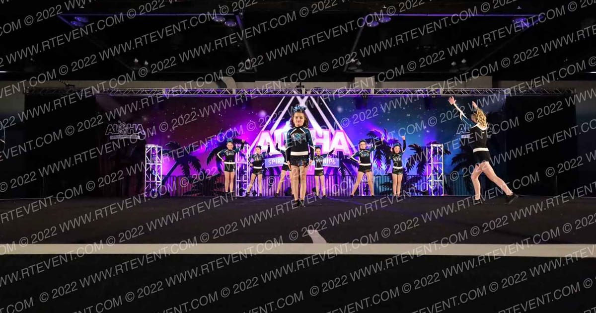 OOA Cheer Force SPARKLE · Aloha Portland Showdown