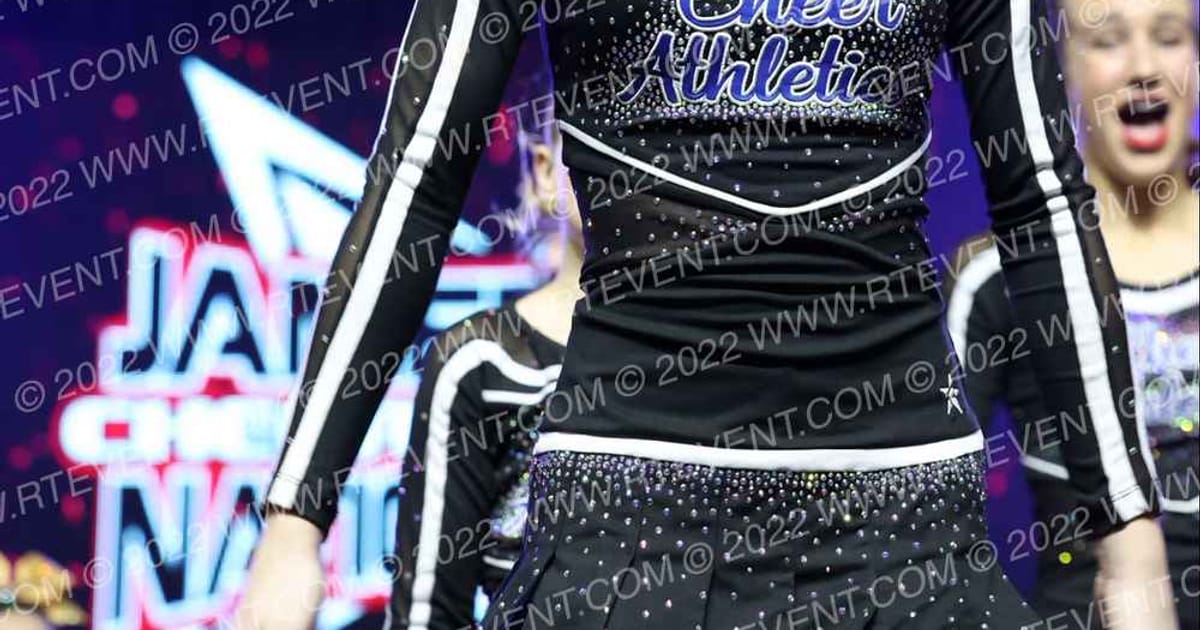 Cheer Athletics St. Louis Jazzy Cats · JAMfest Cheer Super