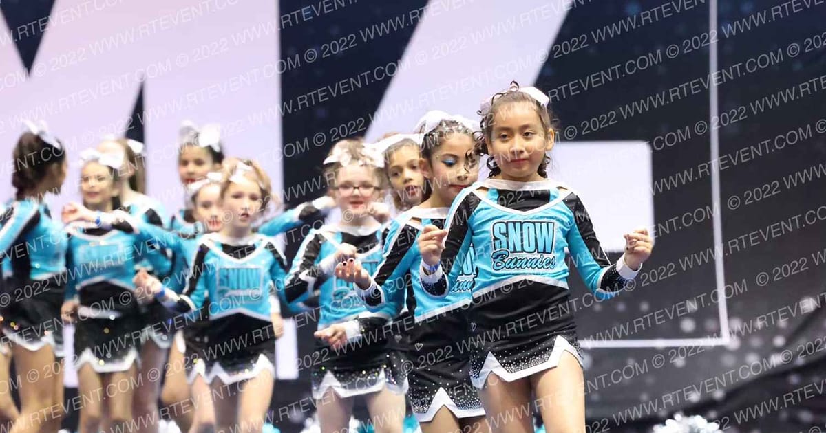 TAHOE ELITE CHEER TEAM JR SNOWBUNNIES · Showdown at the Bay