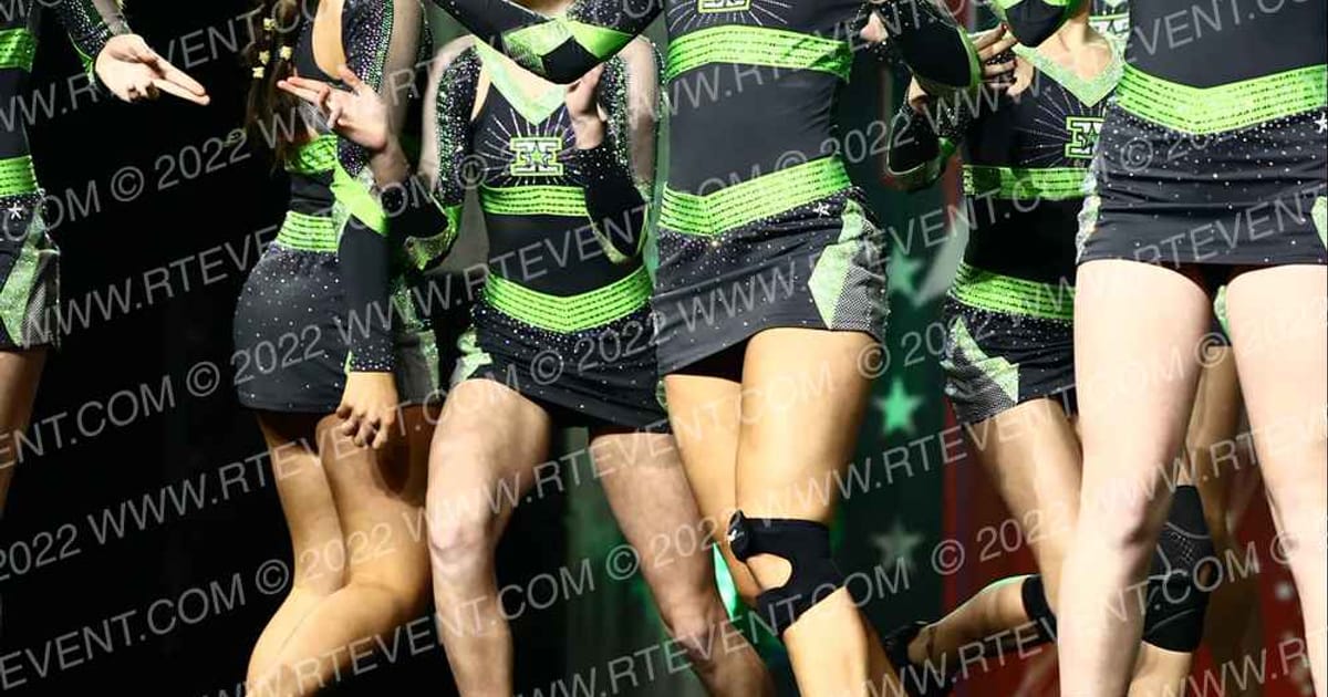 Element Elite Tumbling & Cheer SENIOR SILVER · JAMfest Cheer Super